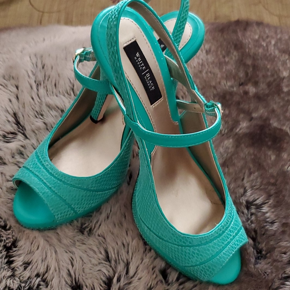 Whbm Green Python Stacked Heels - image 1